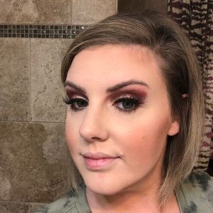 Meet your Posher, Kat